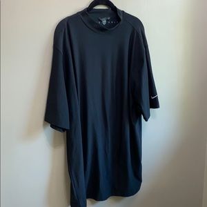 Nike Golf shirt size XL in black